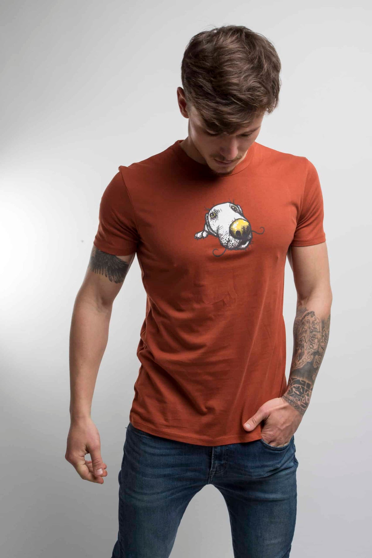 T-SHIRT שרוול קצר כתום עם הדפס כלב מצויר